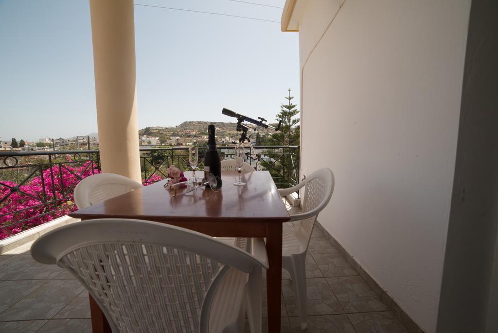 Bodikos Villas & Apartments 皮特斯迪亚 外观 照片